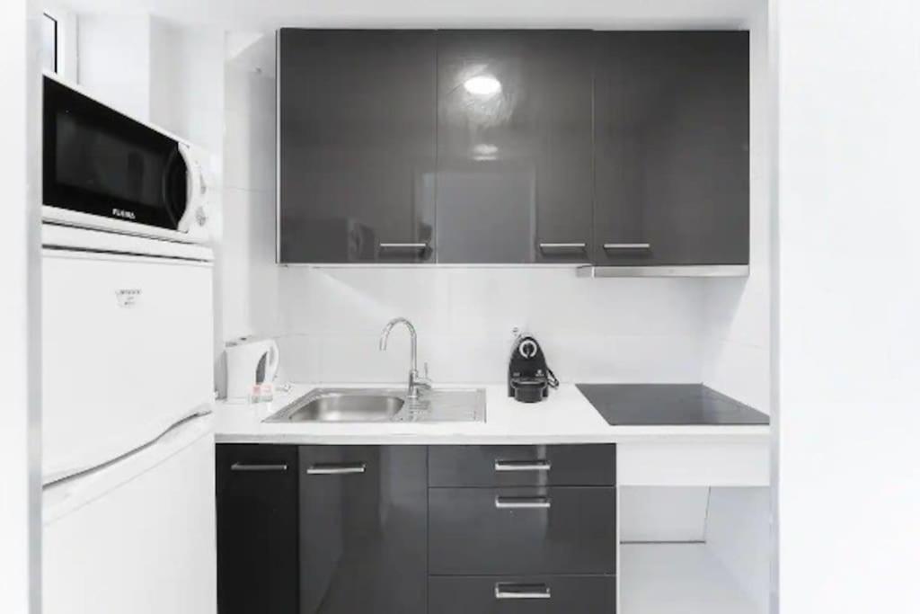 Opo - Fantastic Studio With Garden OOporto Exterior foto