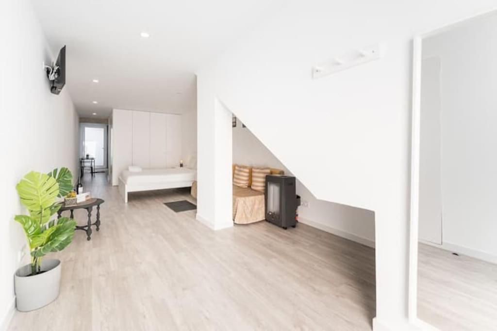Opo - Fantastic Studio With Garden OOporto Habitación foto